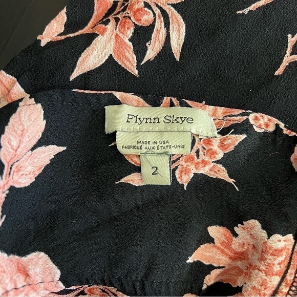 Flynn Skye Amanda Jumper, strapless, backless, floral print, size 2 (S) - Picture 2 of 13